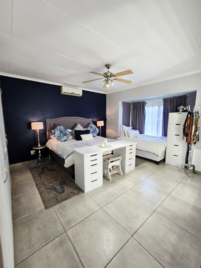 3 Bedroom Property for Sale in Flamwood North West